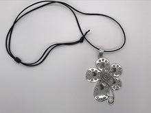 Load image into Gallery viewer, Handmade Flowerlike Dragonfly Necklace
