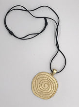 Load image into Gallery viewer, Handmade Spiral Necklace
